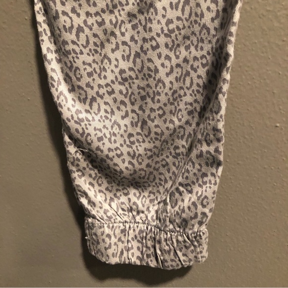 Nicole Miller Animal Print Joggers Small - Picture 4 of 10